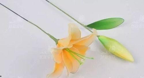 丝网花制作视频百合花,制作逼真百合花的步骤解析